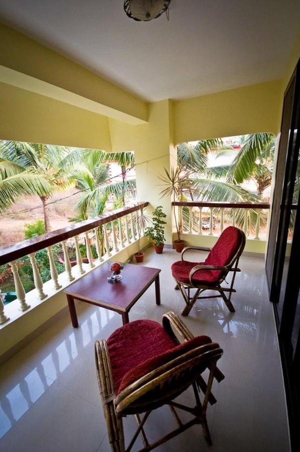 Shanu'S Seaside Inn - A Guesthouse, 100 Metres To Candolim Beach Exterior photo